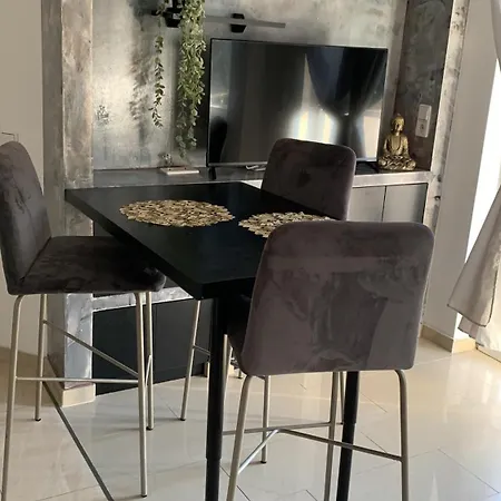 Apartment Zeitwohnen Mitte *
